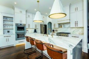 Creative Cabinets & Fine Finishes